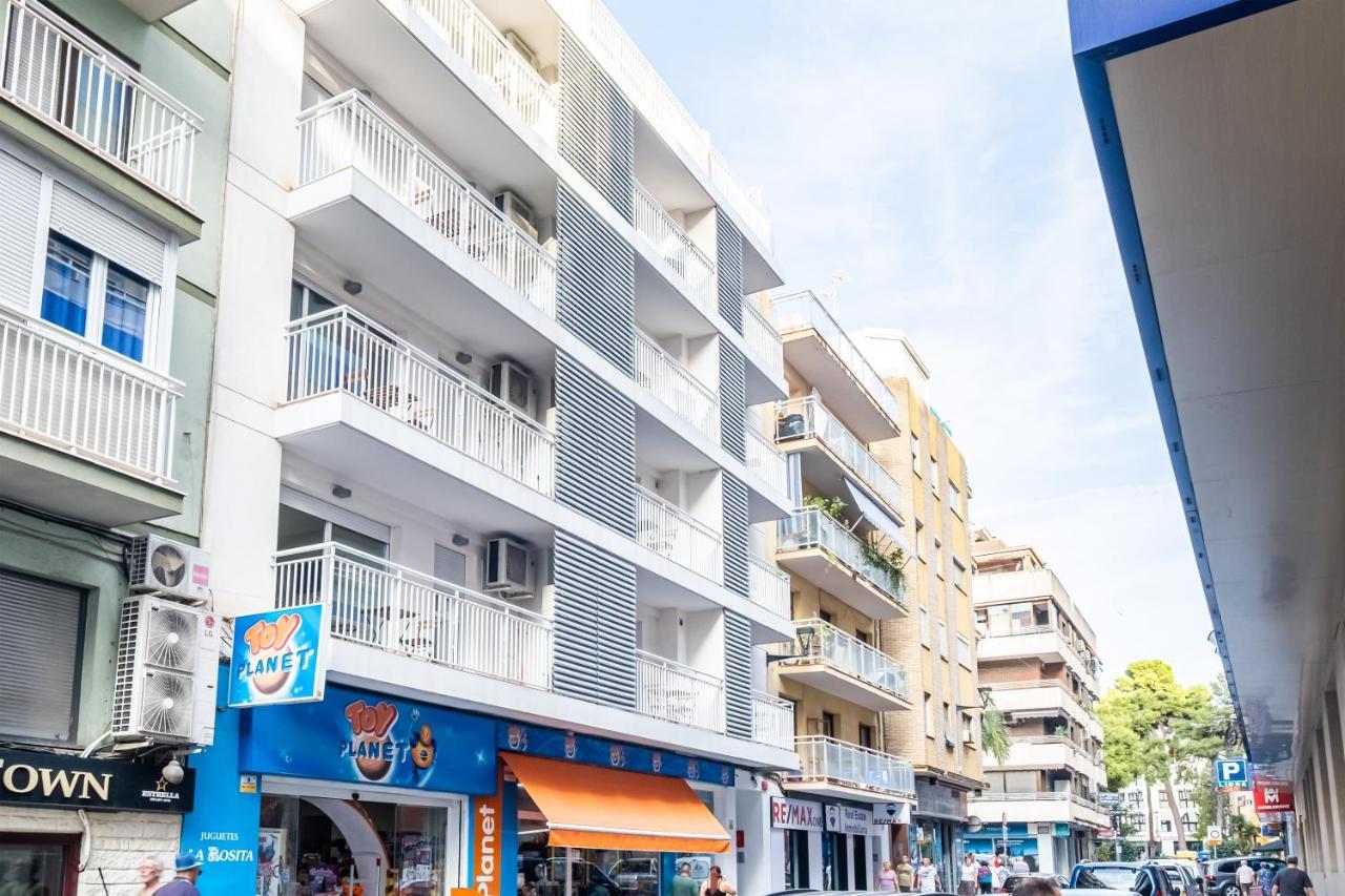 Apartamentos La Rosita Old Town Бенідорм Екстер'єр фото